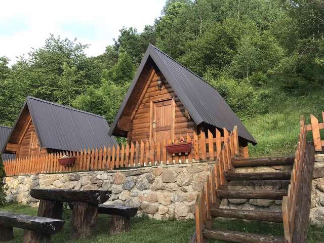 Шале Gradine - Katun kamp Плав-31